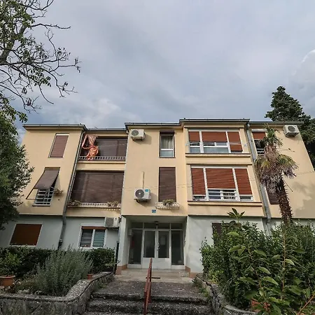 Duda Apartament *